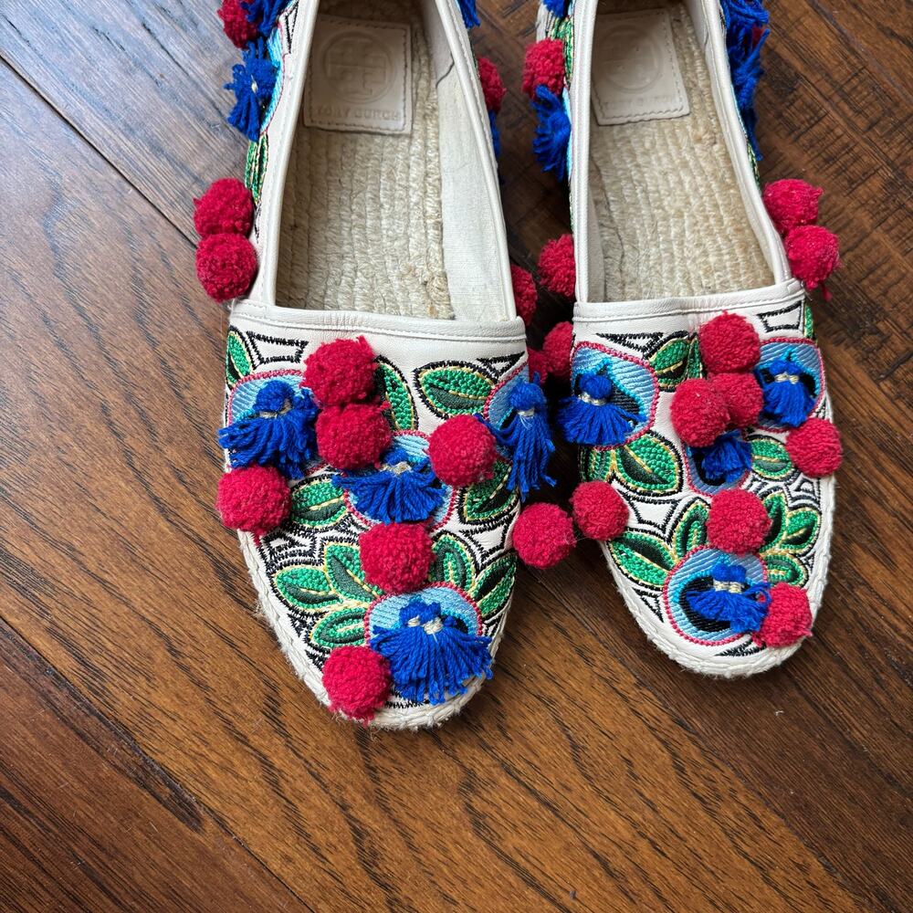 Tory Burch Ellis Pom-pom Embroidered Leather Textile Espadrille Flats Size 8 - Picture 2 of 13